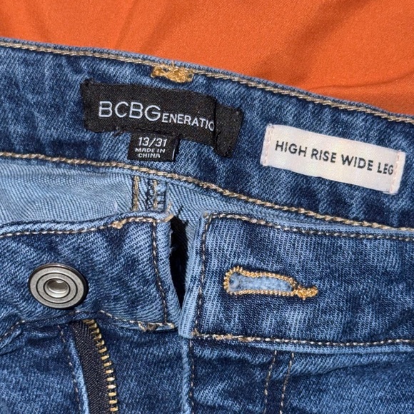 BCBGeneration Denim - BCBGeneration Relaxed Fit Blue Jeans